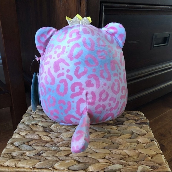 Squishmallows Brandi the pink leopard 8” - Picture 3 of 6